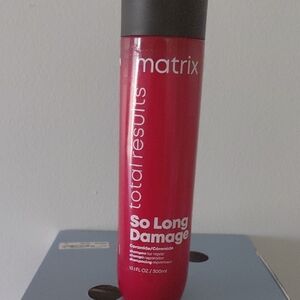 Matix Total Results So Long Damage Shampoo - Red
